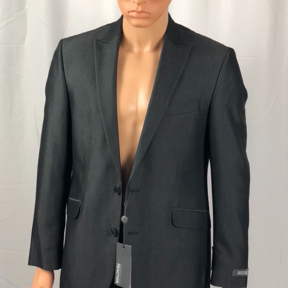 NWT KENNETH COLE REACTION MEN'S SUIT SIZE 40R W31